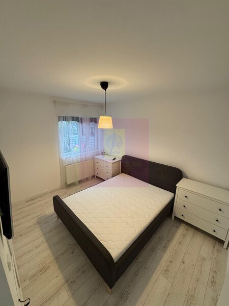 Casa 3 camere + dependinte, curte 380, Sabareni